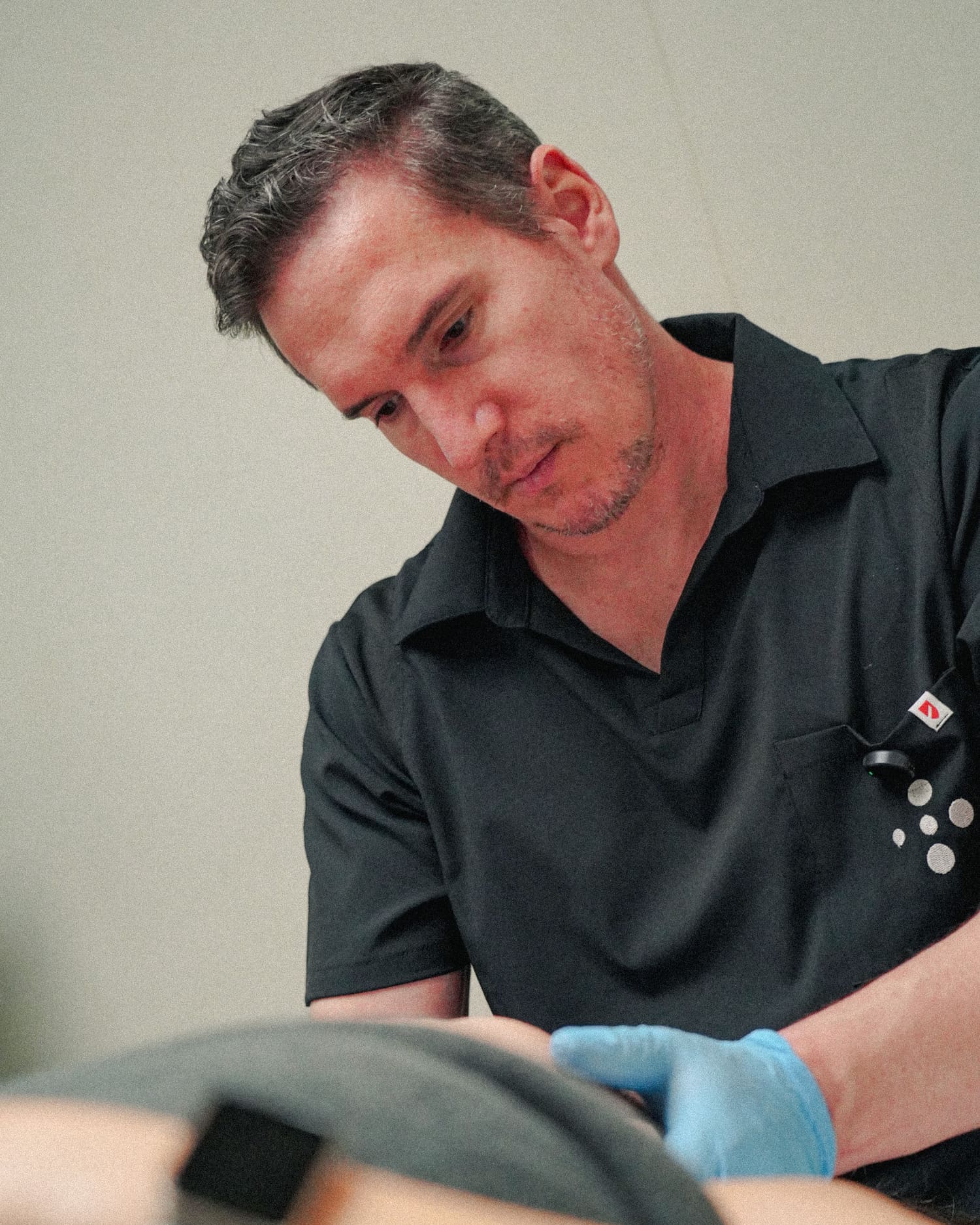 DSC08243 graphic-designers-working-their-desk